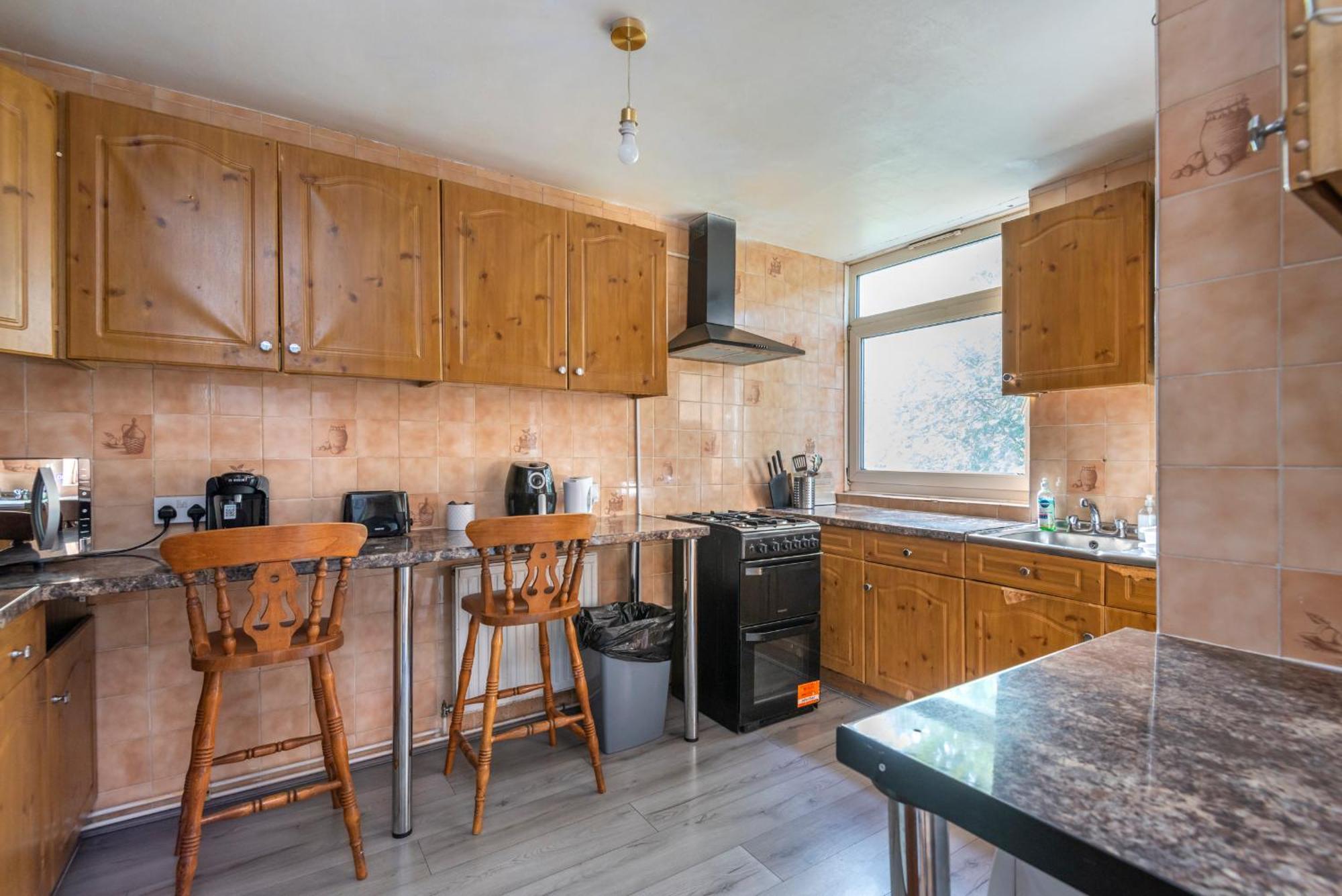 Entire 3 Bedroom Luxury Apartment In London With Private Balcony 외부 사진